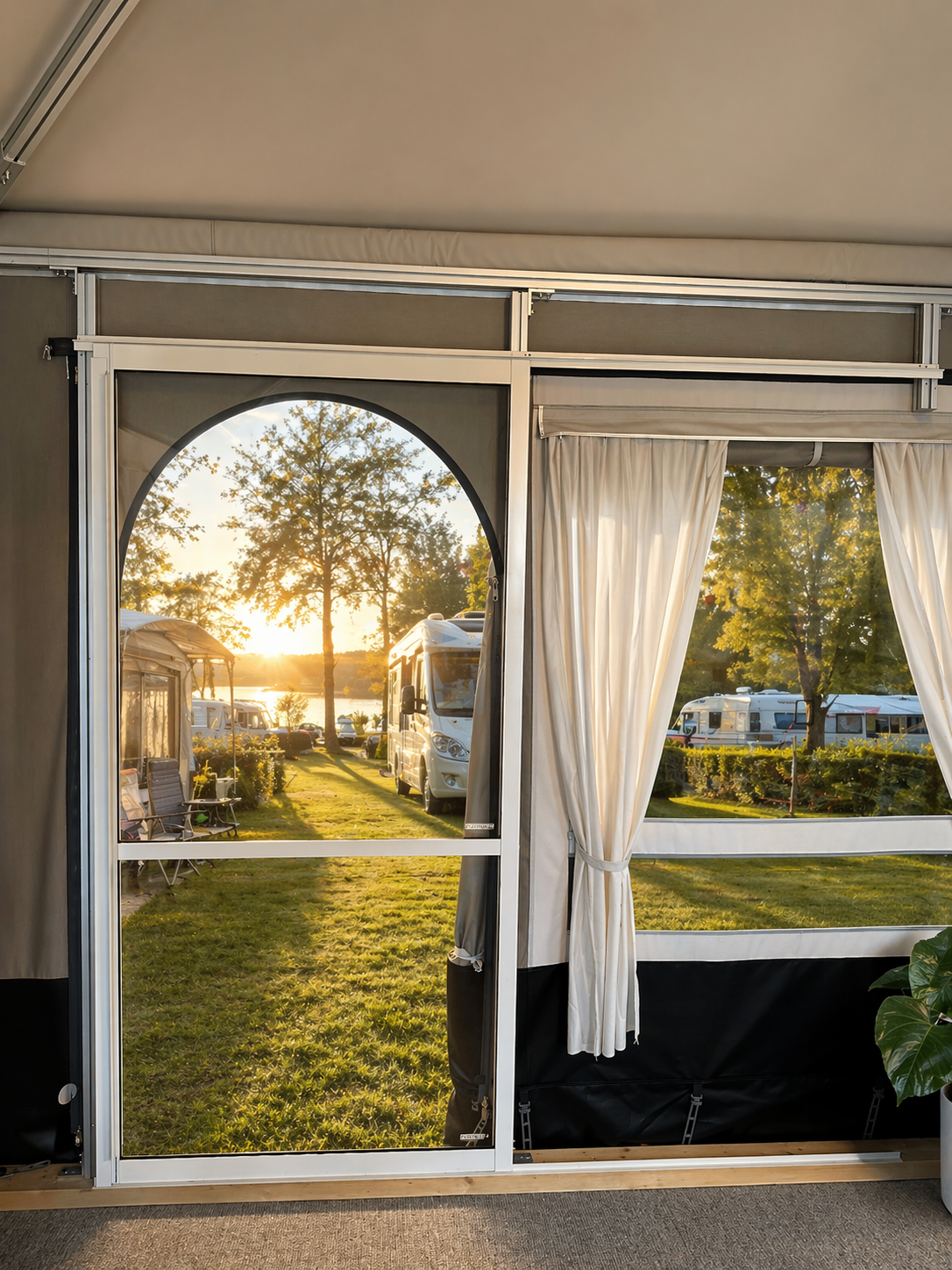 Monteringskit for skydedør til Pavillion